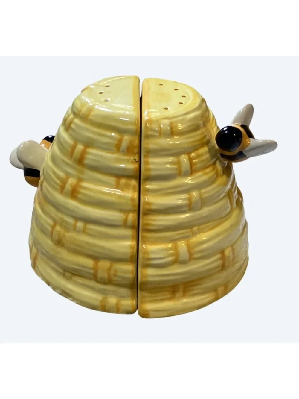 Bee Themed Ceramic Salt and Pepper Shakers By THT 2002  2-Piece Set